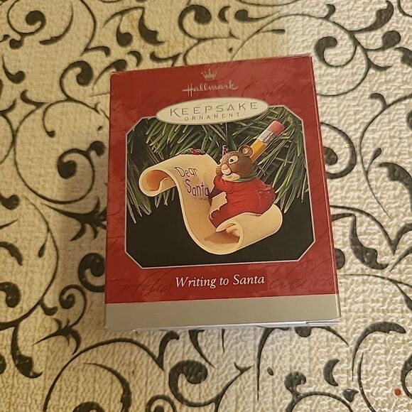 1998 Hallmark Keepsake Ornament - Picture 1 of 9